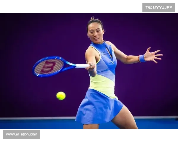 郑钦文伤愈复出首秀告捷:20记ACE球展现恢复势头,WTA多哈站晋级次轮